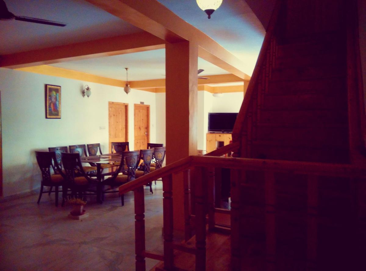 The Countryside Cottage Resort Manali Restaurant