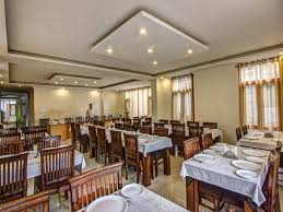 Akash Hill Hotel Manali Restaurant