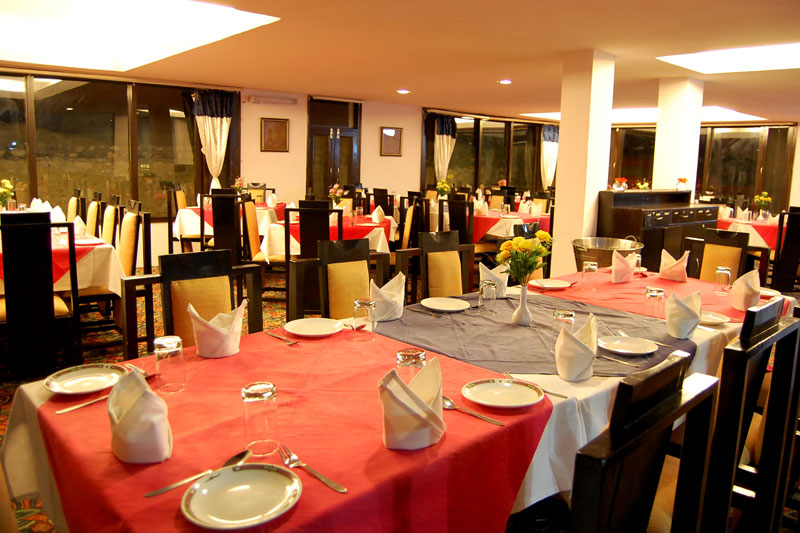 De Vivendi Resorts Manali Restaurant