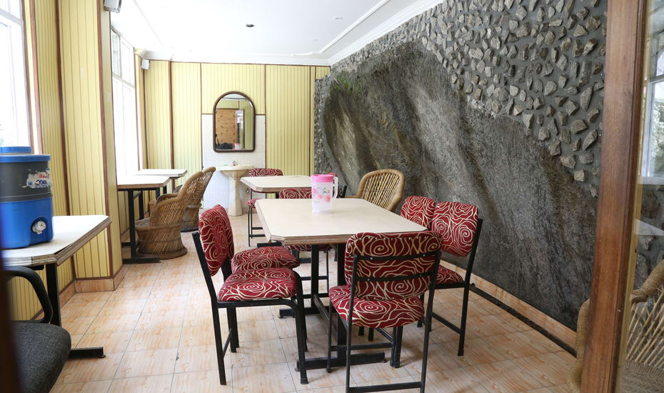 Summer Inn Hotel Manali Restaurant