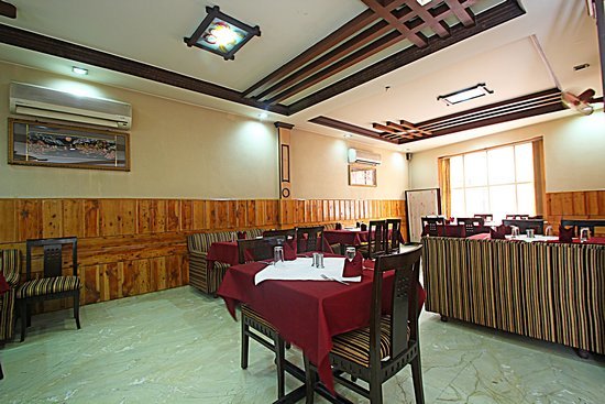 Malabar Hotel Manali Restaurant