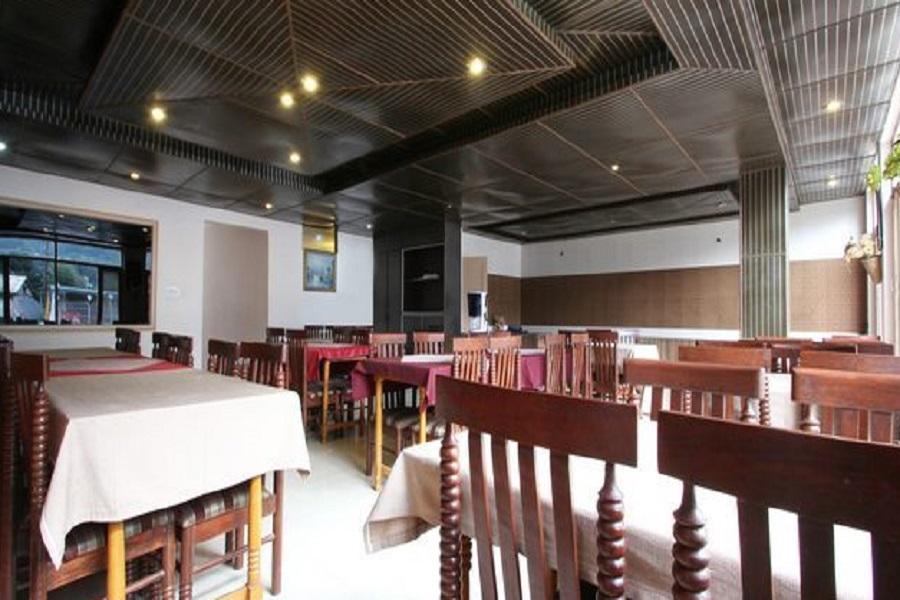 Nishita Resort Manali Restaurant