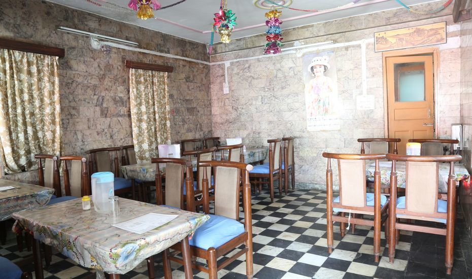 Shanti Niketan Hotel Manali Restaurant