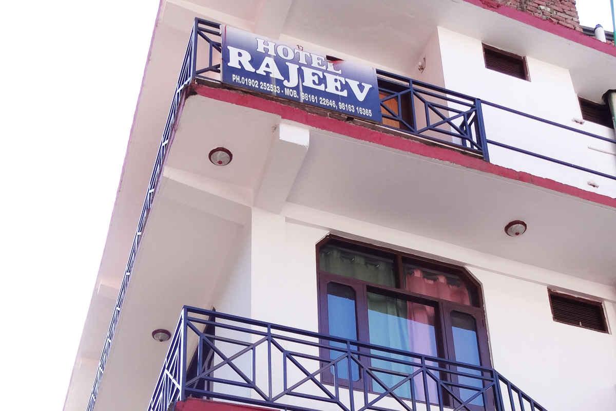 Rajeev Hotel Manali