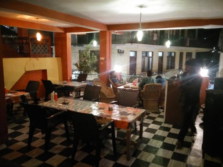 Gravity Cafe And Guest House Manali Restaurant
