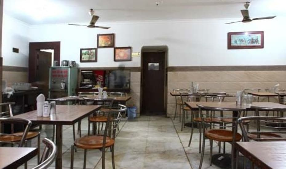 Pawan Hotel Manali Restaurant
