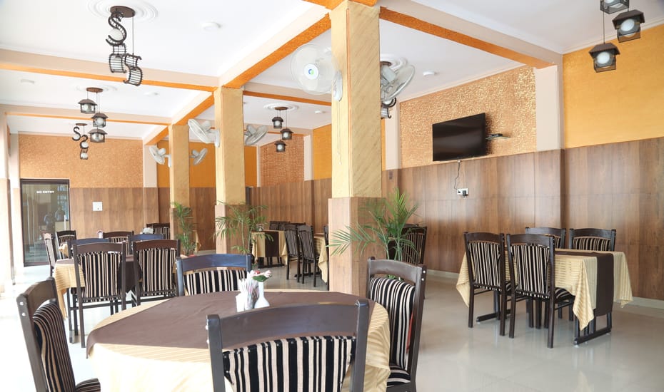Sanjeevny Hotel Manali Restaurant