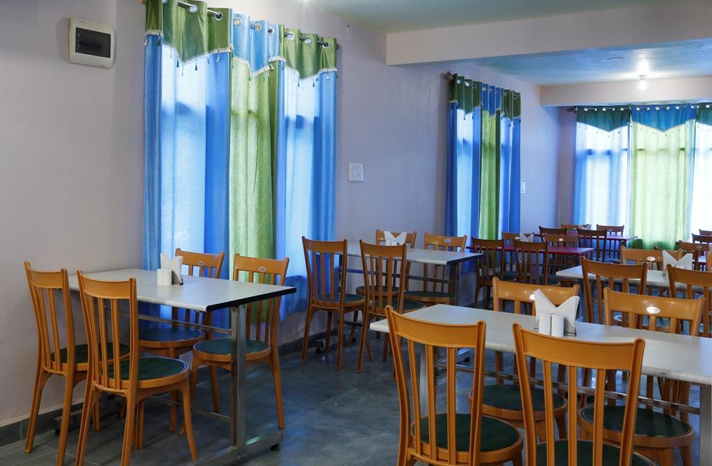 The Valerian Hotel Manali Restaurant