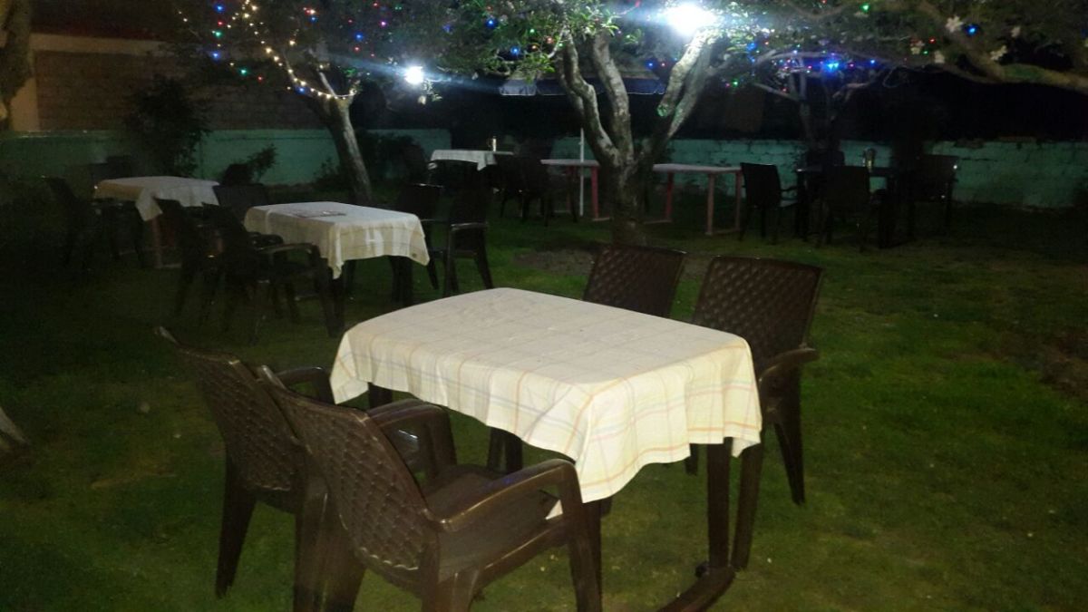 Jeet Palace Hotel Manali Restaurant