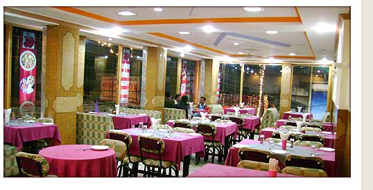 Rock Regency Hotel Manali Restaurant