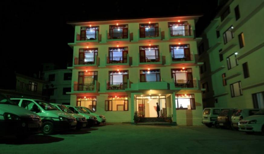 Chander Palace Hotel Manali
