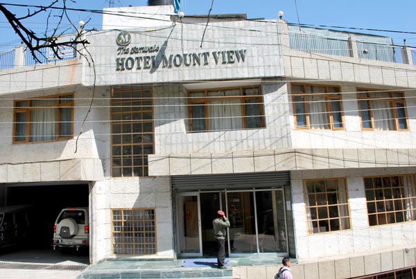 Mount View Hotel Manali