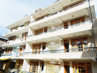 Suraj Hotel Manali